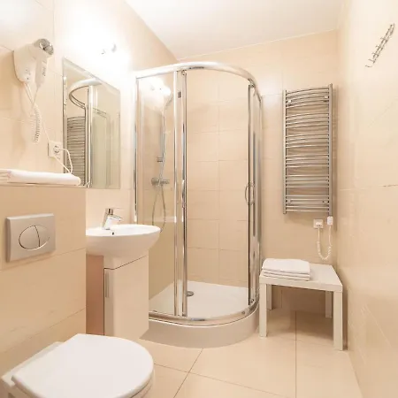 Apartament Familijny Apartment *